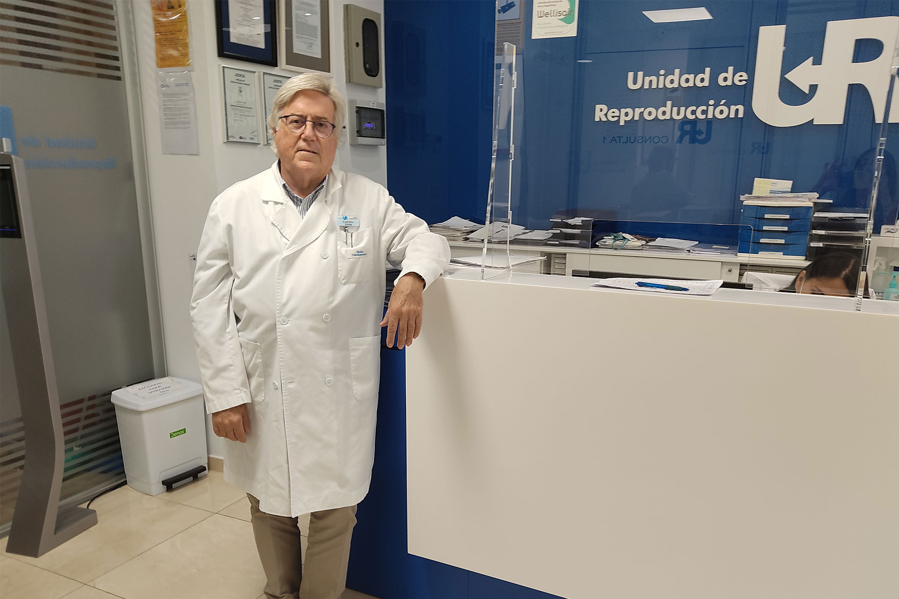 Verjüngung der Eierstöcke ein Interview mit Dr. López Gálvez